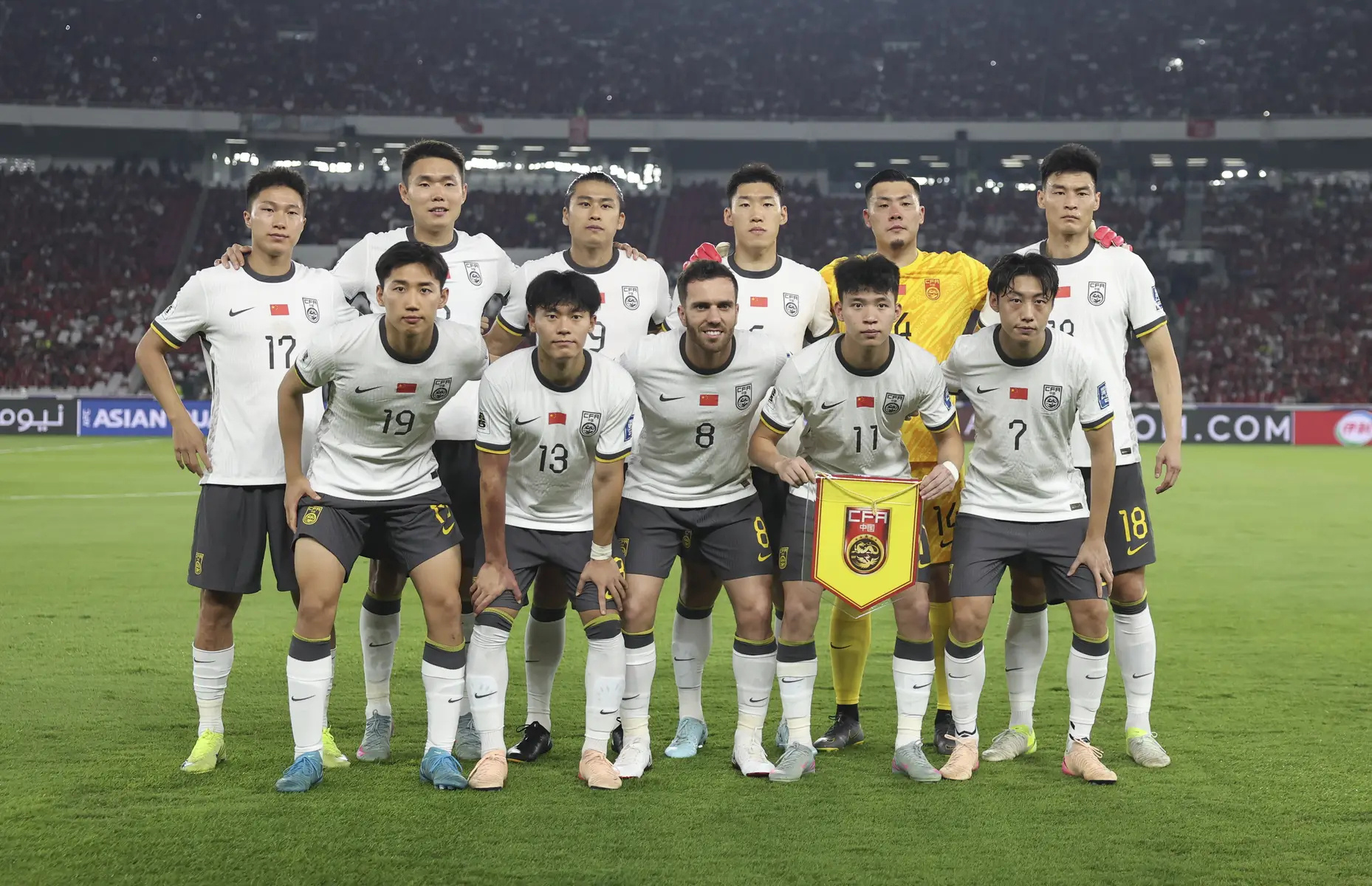 包含国际友谊赛中球队实力对比如何的词条