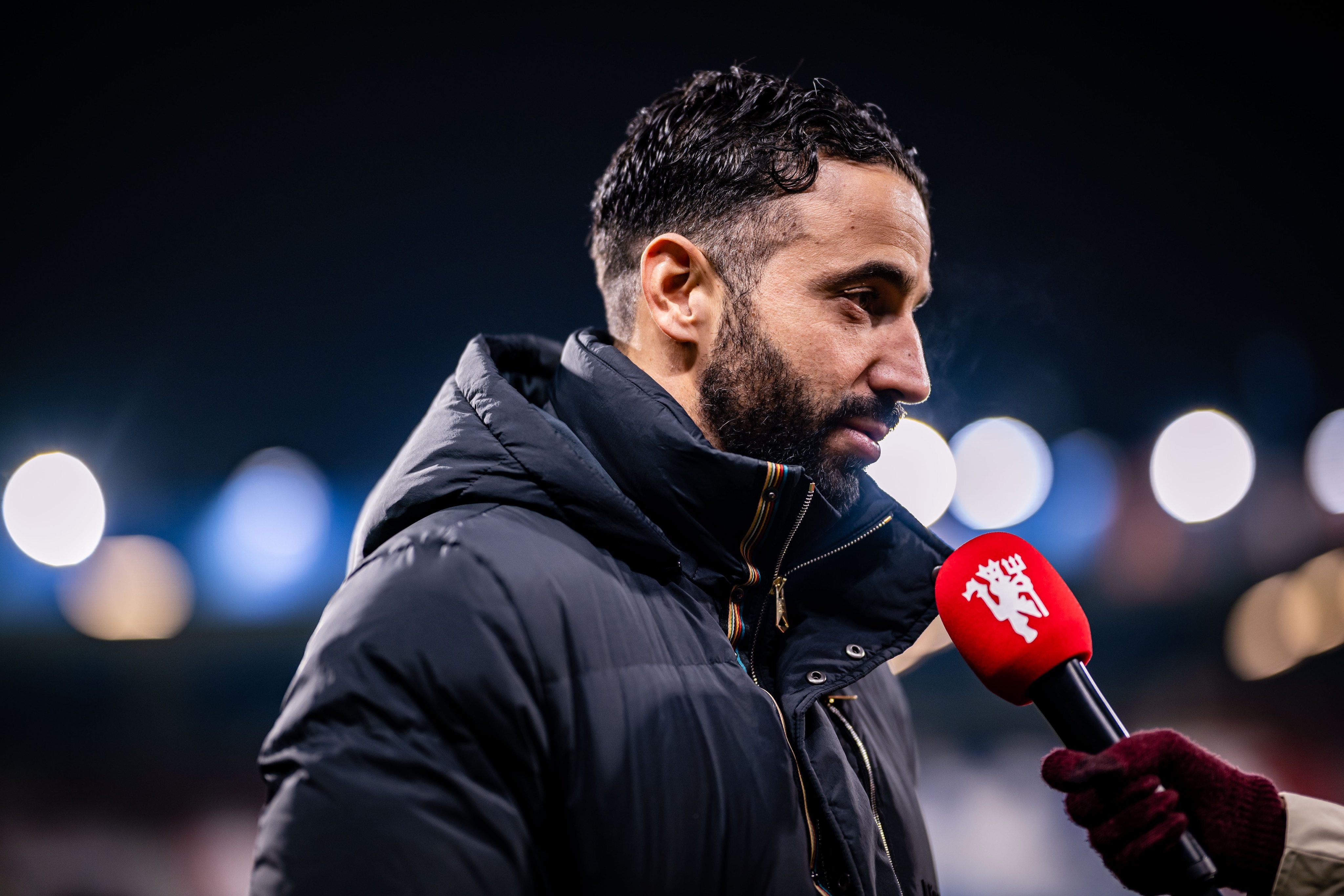 包含曼联主教练战术升级，备战未来巅峰对决的词条